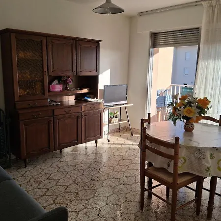 4 Personnes A St Raphael Saint-Raphael (Var)