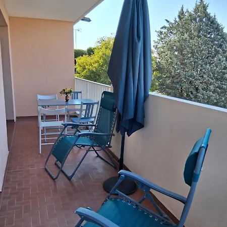 4 Personnes A St Raphael Lejlighed